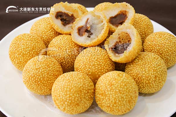 笑的合不拢嘴-椰蓉开口酥