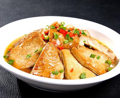 如何煎豆腐才不容易散呢
