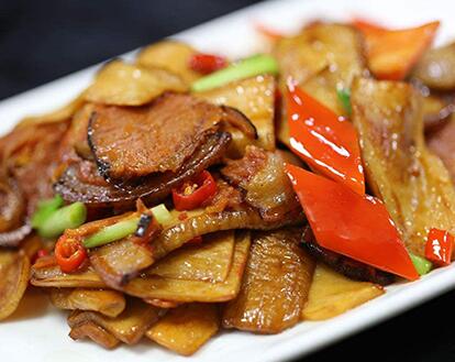 为什么要给杏鲍菇焯水呢