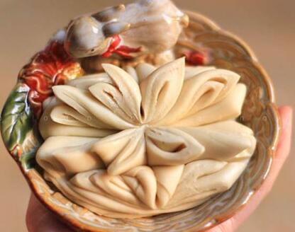 你知道面点莲花馒头是怎么制作出来的吗