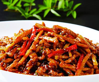 制作鱼香肉丝都有哪些技巧呢