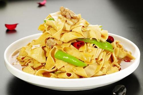 如何才能简单学会尖椒炒干豆腐